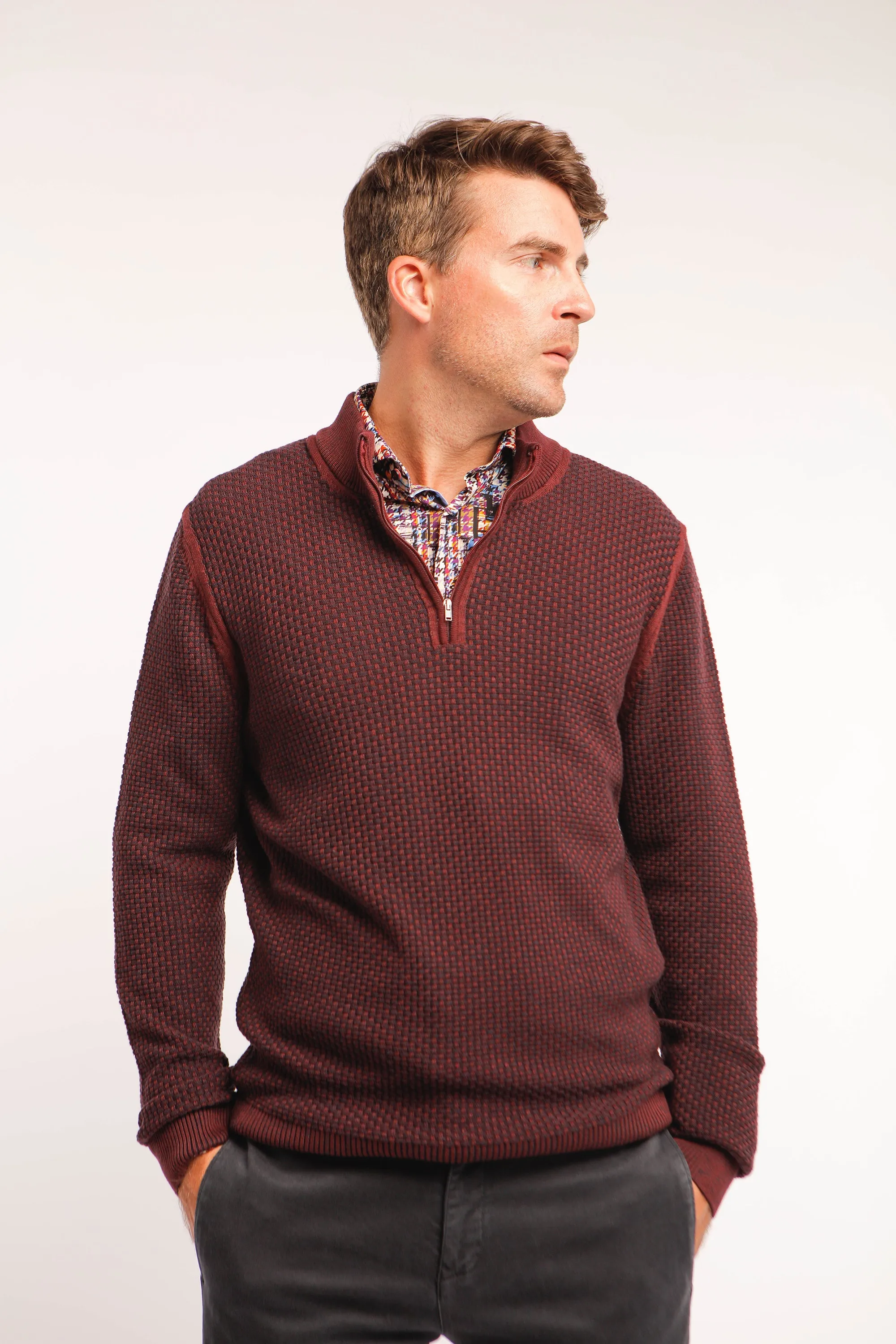 7 Downie St. - Arista 1/4 Zip Burgundy