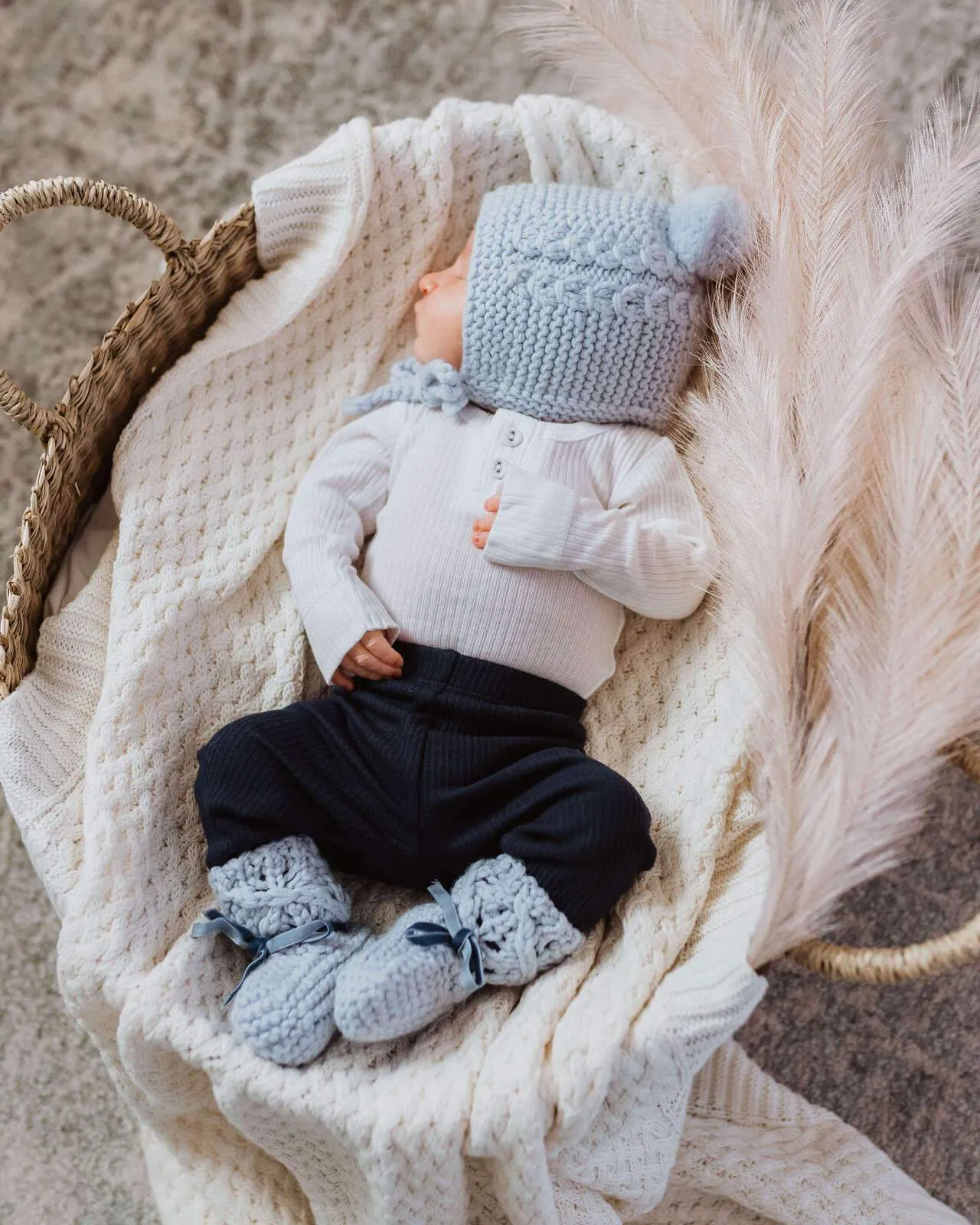 Blue Merino Wool Bonnet & Booties Set