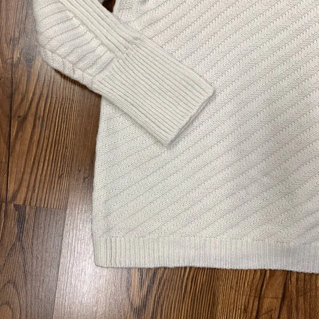 Dressbarn SIZE M Women's Sweater