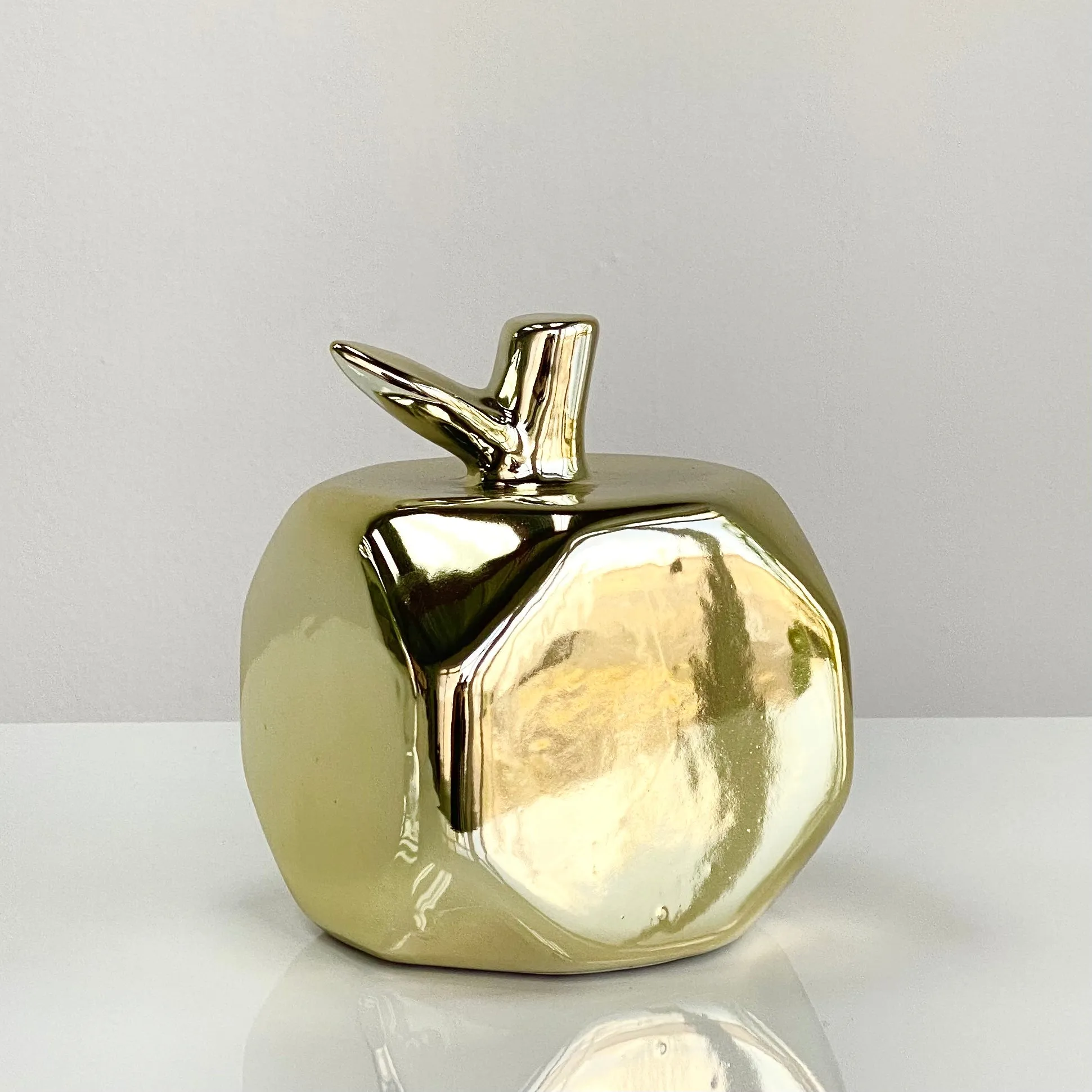 Geo Ceramic Gold Apple