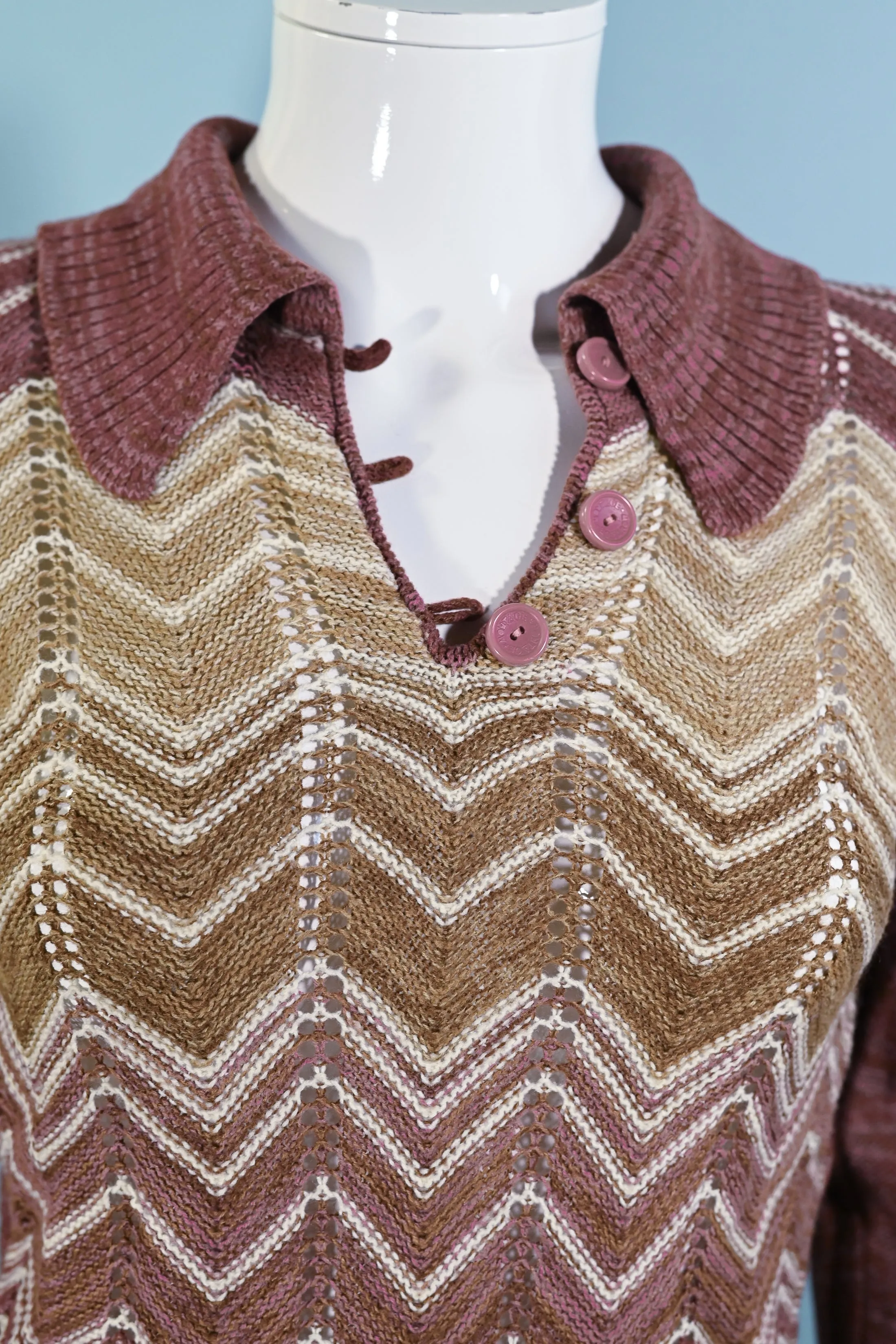 SOLD Vintage 60s/70s Pullover Sweater, Burgundy/Tan Variegated Acrylic S