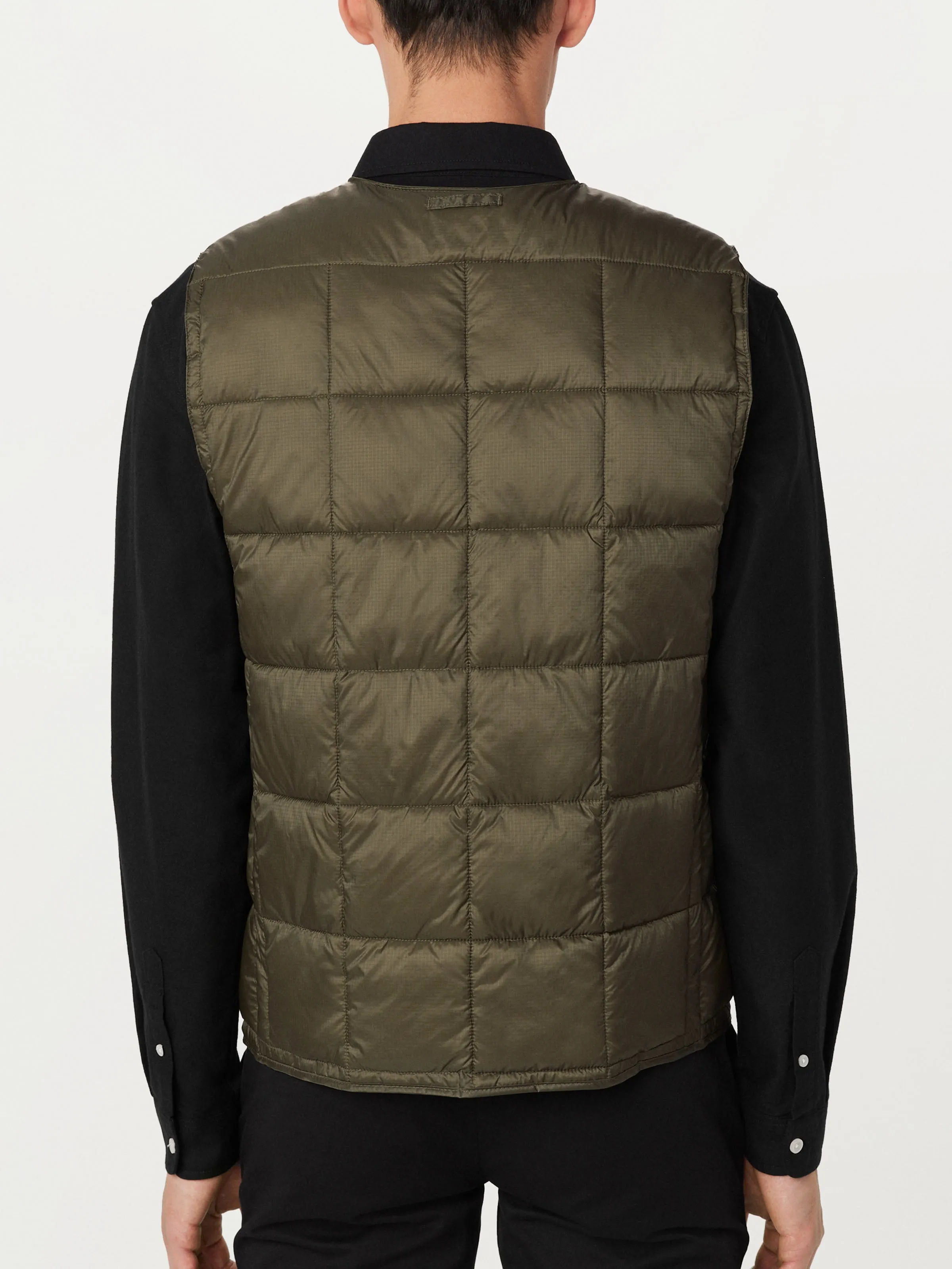 The Aero Packable Vest in Tuscany Green