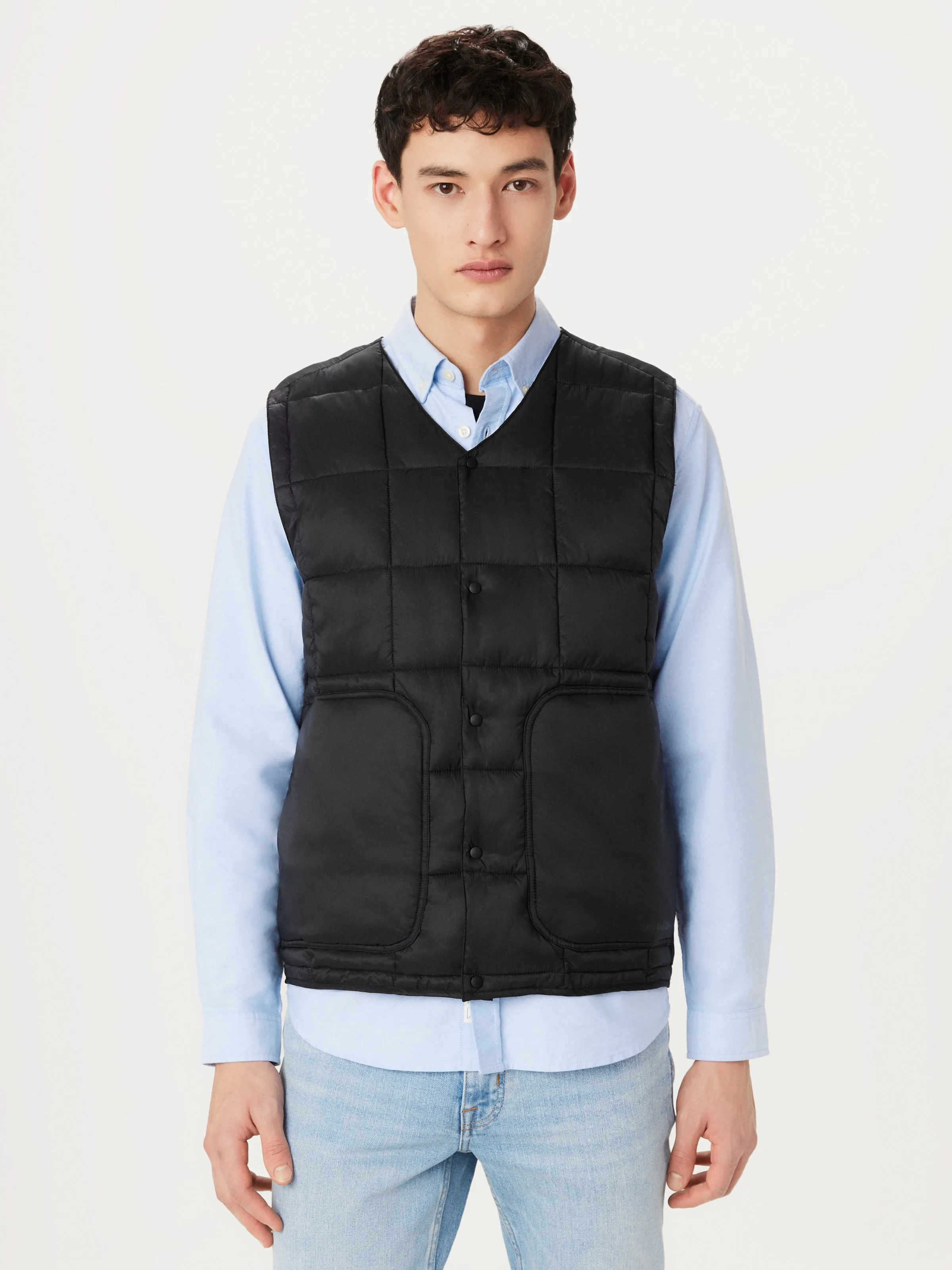 The Aero Quilted Vest in Black