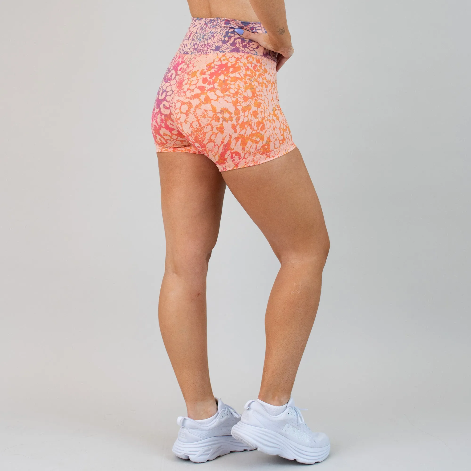 V Waistband Short 3.5" - High Rise